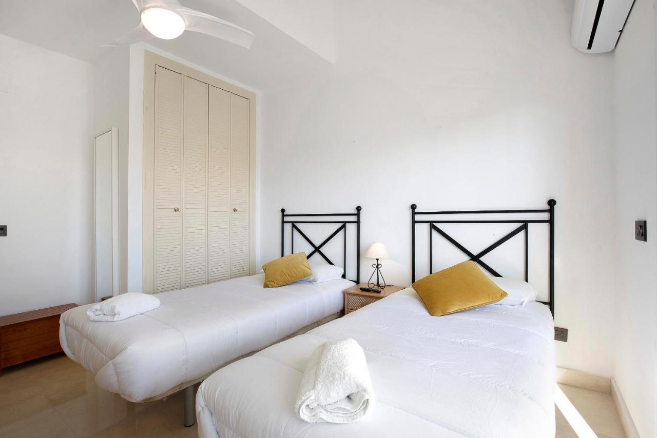Apartmán Luxury In Puerto Marina Benalmádena Exteriér fotografie